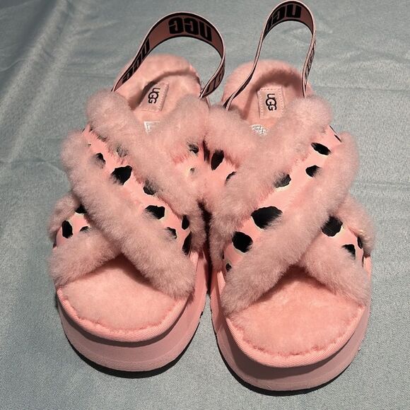 UGG Disco Cross Slide Animalia pink scallop size 9 - Picture 11 of 11